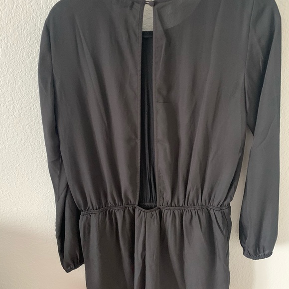 Long sleep black Lucca romper. - Picture 2 of 3